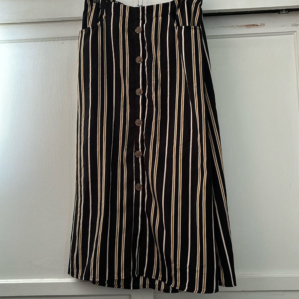 Milibon button front maxi skirt